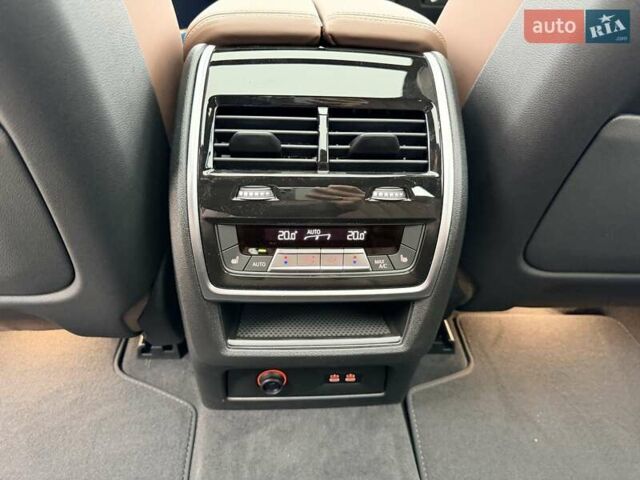 Білий БМВ X7, об'ємом двигуна 3 л та пробігом 1 тис. км за 153500 $, фото 45 на Automoto.ua