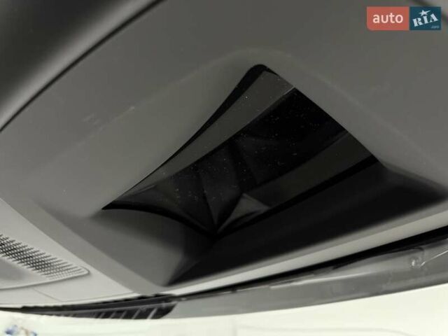 Белый БМВ X7, объемом двигателя 3 л и пробегом 1 тыс. км за 157500 $, фото 39 на Automoto.ua