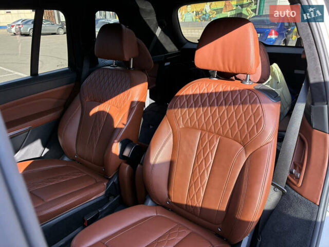 Бежевый БМВ X7, объемом двигателя 3 л и пробегом 117 тыс. км за 61999 $, фото 10 на Automoto.ua