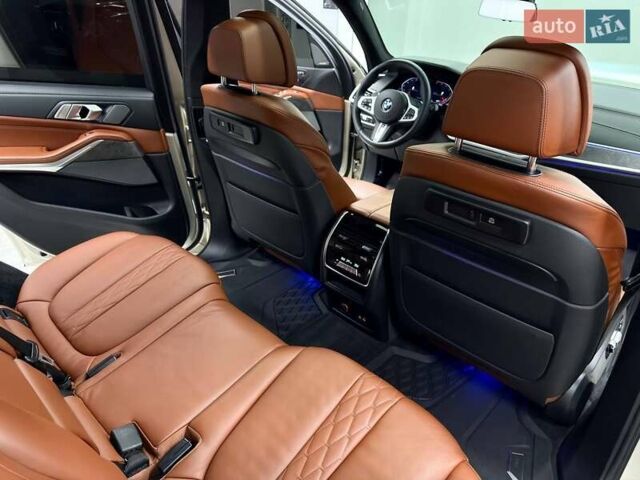Бежевый БМВ X7, объемом двигателя 2.99 л и пробегом 157 тыс. км за 65800 $, фото 48 на Automoto.ua