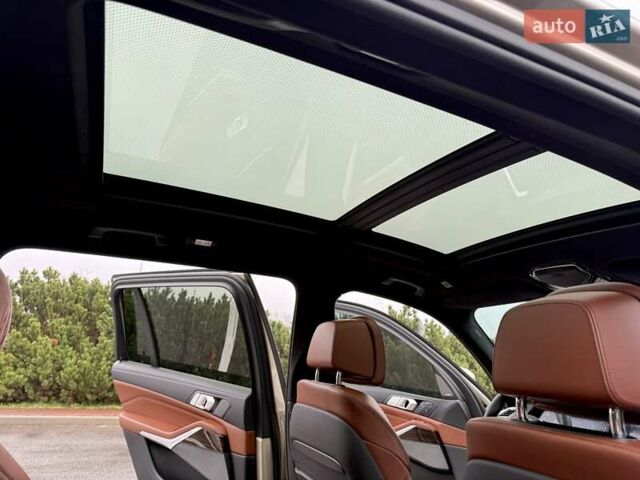 Бежевый БМВ X7, объемом двигателя 3 л и пробегом 118 тыс. км за 64700 $, фото 46 на Automoto.ua