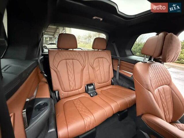 Бежевый БМВ X7, объемом двигателя 3 л и пробегом 118 тыс. км за 64700 $, фото 48 на Automoto.ua