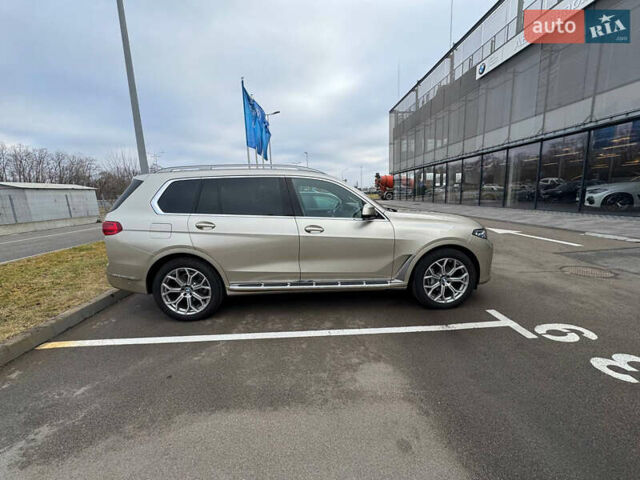 Бежевый БМВ X7, объемом двигателя 3 л и пробегом 117 тыс. км за 61999 $, фото 18 на Automoto.ua