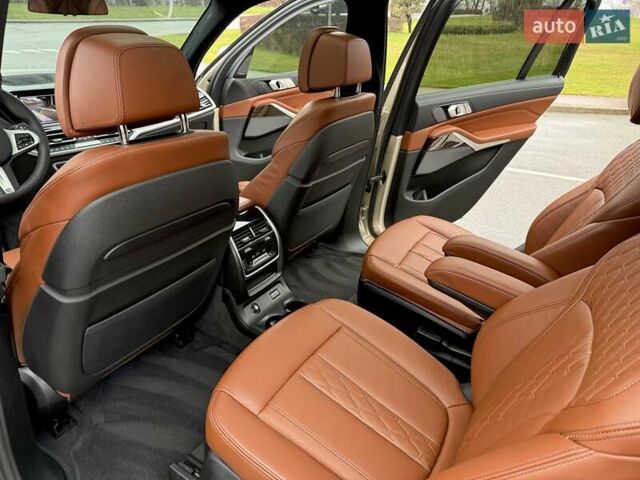 Бежевый БМВ X7, объемом двигателя 3 л и пробегом 118 тыс. км за 64700 $, фото 53 на Automoto.ua