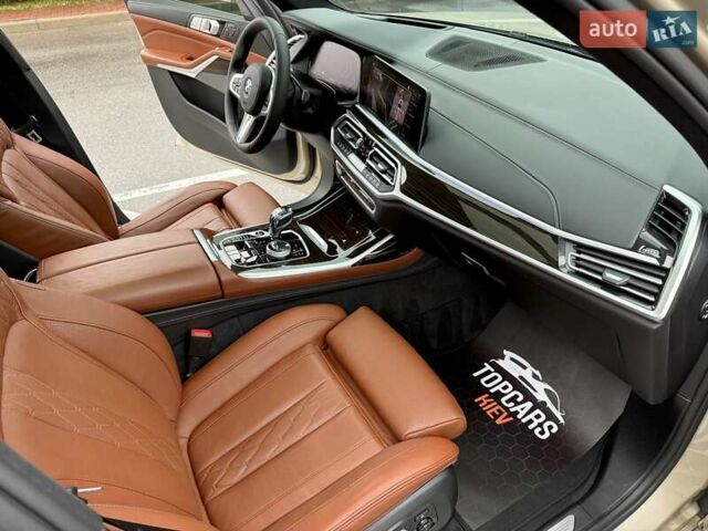 Бежевый БМВ X7, объемом двигателя 3 л и пробегом 118 тыс. км за 64700 $, фото 32 на Automoto.ua