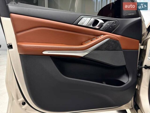 Бежевый БМВ X7, объемом двигателя 2.99 л и пробегом 157 тыс. км за 65800 $, фото 18 на Automoto.ua