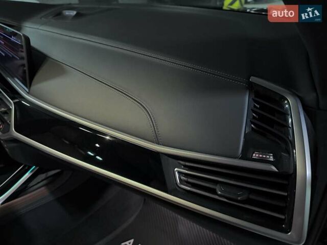 Черный БМВ X7, объемом двигателя 2.99 л и пробегом 115 тыс. км за 73000 $, фото 43 на Automoto.ua