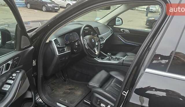Черный БМВ X7, объемом двигателя 0 л и пробегом 187 тыс. км за 45000 $, фото 5 на Automoto.ua
