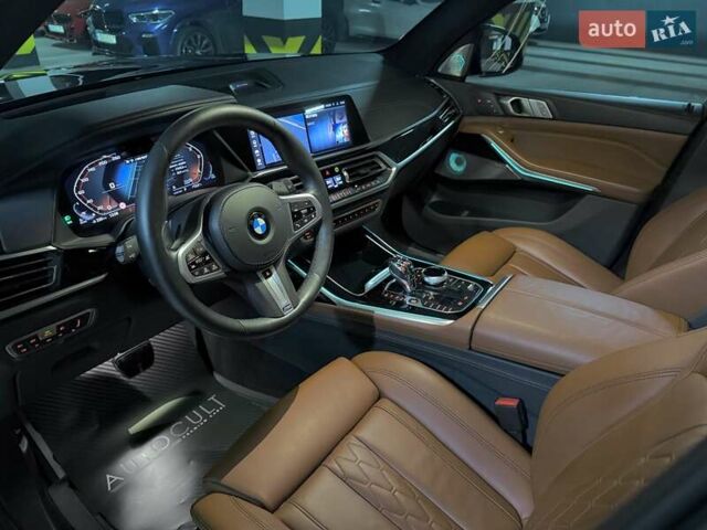 Чорний БМВ X7, об'ємом двигуна 2.99 л та пробігом 115 тис. км за 73000 $, фото 24 на Automoto.ua