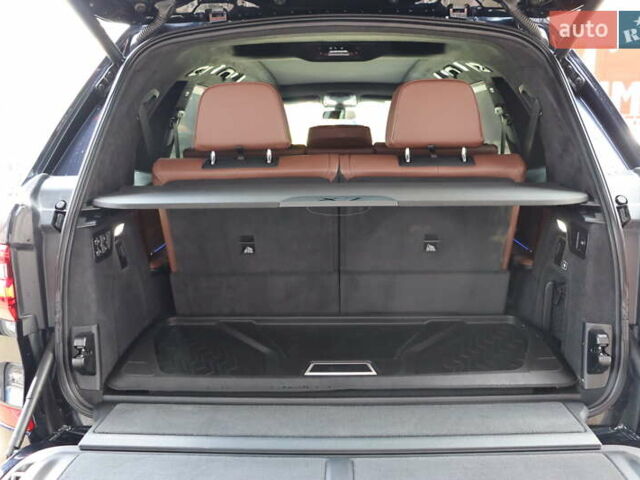 Черный БМВ X7, объемом двигателя 3 л и пробегом 115 тыс. км за 77900 $, фото 45 на Automoto.ua