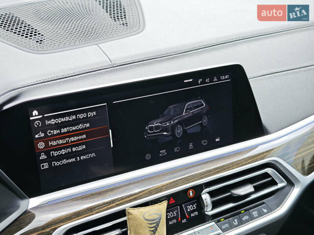 Чорний БМВ X7, об'ємом двигуна 3 л та пробігом 192 тис. км за 54700 $, фото 23 на Automoto.ua