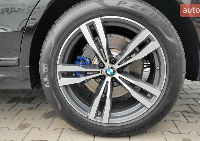 Черный БМВ X7, объемом двигателя 2.99 л и пробегом 108 тыс. км за 72000 $, фото 12 на Automoto.ua