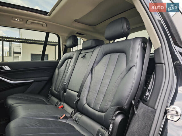 Чорний БМВ X7, об'ємом двигуна 3 л та пробігом 192 тис. км за 54700 $, фото 31 на Automoto.ua