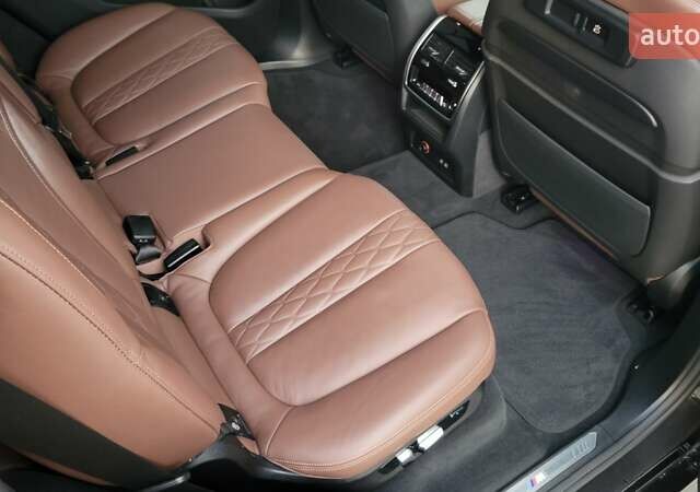 Черный БМВ X7, объемом двигателя 2.99 л и пробегом 108 тыс. км за 72000 $, фото 31 на Automoto.ua