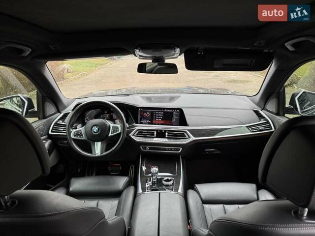 Черный БМВ X7, объемом двигателя 4.39 л и пробегом 38 тыс. км за 65000 $, фото 40 на Automoto.ua