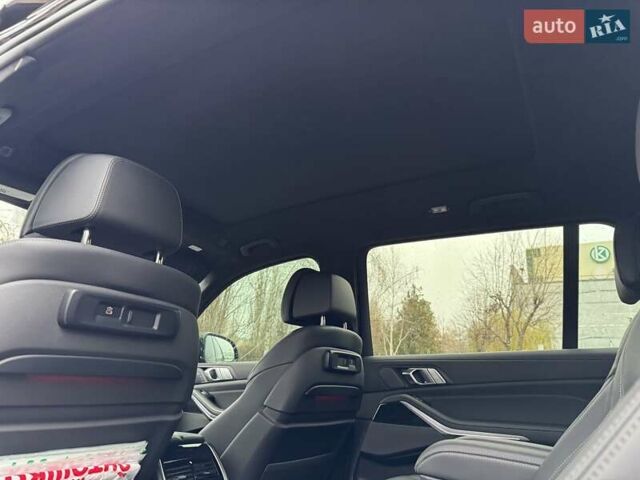 Черный БМВ X7, объемом двигателя 4.39 л и пробегом 38 тыс. км за 65000 $, фото 34 на Automoto.ua