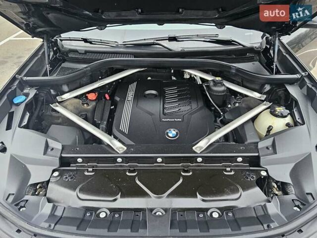 Чорний БМВ X7, об'ємом двигуна 0 л та пробігом 185 тис. км за 49500 $, фото 17 на Automoto.ua