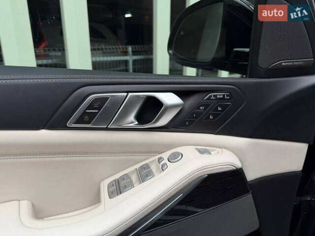Чорний БМВ X7, об'ємом двигуна 3 л та пробігом 89 тис. км за 73000 $, фото 11 на Automoto.ua