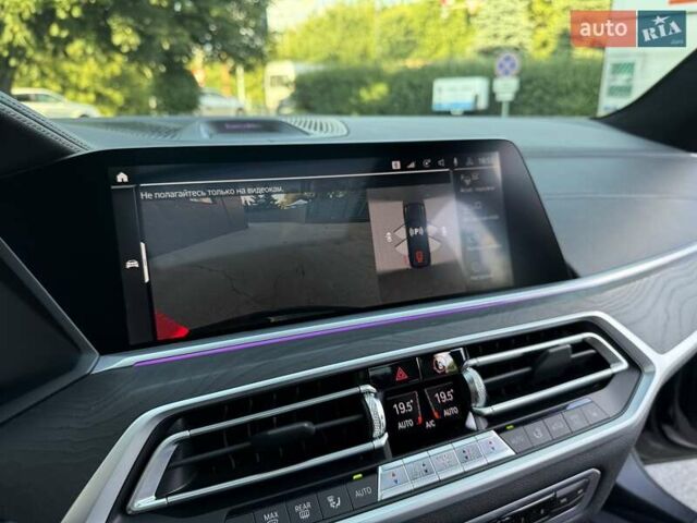 Черный БМВ X7, объемом двигателя 3 л и пробегом 59 тыс. км за 74900 $, фото 28 на Automoto.ua