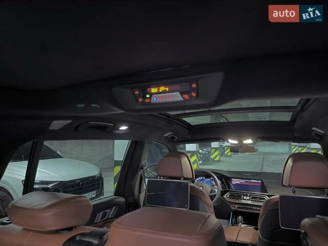 Чорний БМВ X7, об'ємом двигуна 2.99 л та пробігом 115 тис. км за 73000 $, фото 49 на Automoto.ua