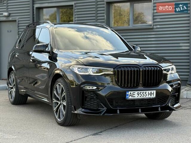 Черный БМВ X7, объемом двигателя 3 л и пробегом 59 тыс. км за 74900 $, фото 18 на Automoto.ua