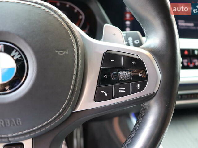 Черный БМВ X7, объемом двигателя 3 л и пробегом 115 тыс. км за 77900 $, фото 23 на Automoto.ua