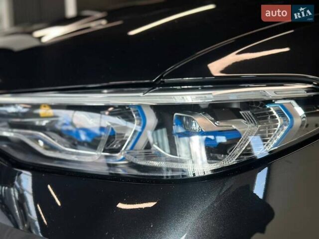 Чорний БМВ X7, об'ємом двигуна 4.39 л та пробігом 129 тис. км за 60990 $, фото 11 на Automoto.ua