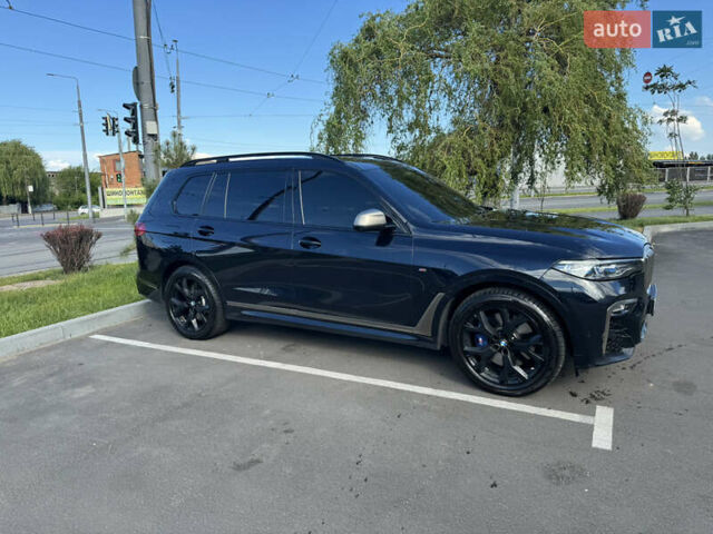 Черный БМВ X7, объемом двигателя 4.39 л и пробегом 223 тыс. км за 59500 $, фото 9 на Automoto.ua