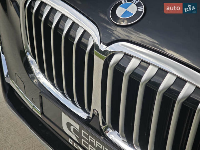 Чорний БМВ X7, об'ємом двигуна 3 л та пробігом 192 тис. км за 54700 $, фото 11 на Automoto.ua