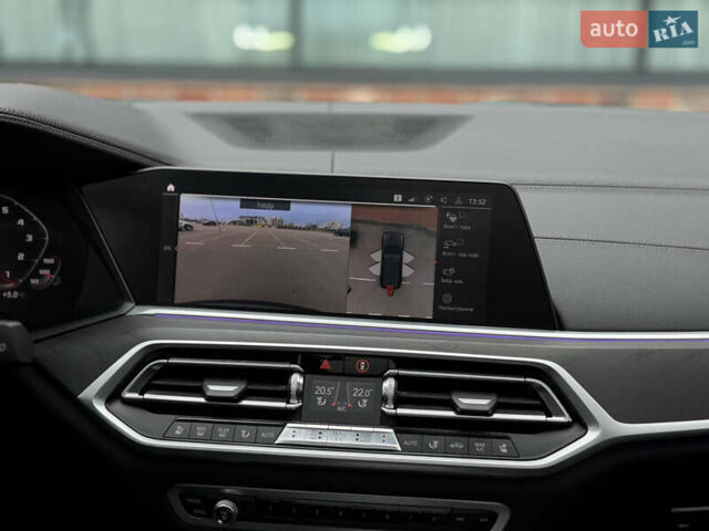 Черный БМВ X7, объемом двигателя 3 л и пробегом 115 тыс. км за 58000 $, фото 30 на Automoto.ua