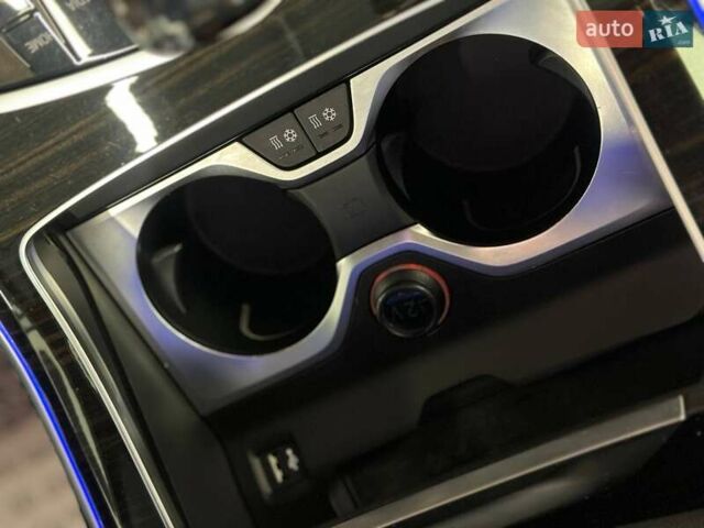 Чорний БМВ X7, об'ємом двигуна 4.39 л та пробігом 129 тис. км за 60990 $, фото 28 на Automoto.ua