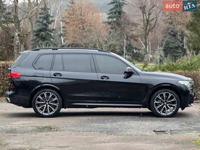 Черный БМВ X7, объемом двигателя 4.39 л и пробегом 38 тыс. км за 65000 $, фото 16 на Automoto.ua