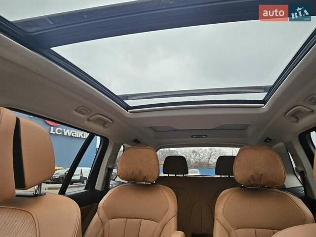 Чорний БМВ X7, об'ємом двигуна 0 л та пробігом 185 тис. км за 49500 $, фото 33 на Automoto.ua