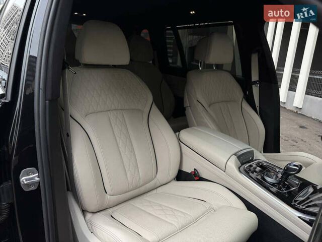 Чорний БМВ X7, об'ємом двигуна 3 л та пробігом 89 тис. км за 73000 $, фото 24 на Automoto.ua