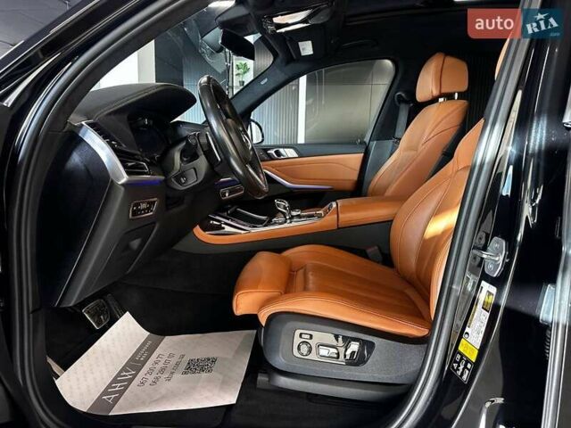 Чорний БМВ X7, об'ємом двигуна 4.39 л та пробігом 129 тис. км за 60990 $, фото 16 на Automoto.ua