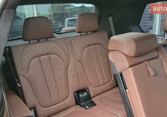 Черный БМВ X7, объемом двигателя 2.99 л и пробегом 108 тыс. км за 72000 $, фото 37 на Automoto.ua