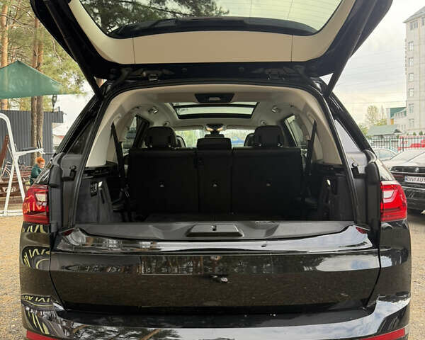 Черный БМВ X7, объемом двигателя 3 л и пробегом 187 тыс. км за 53000 $, фото 16 на Automoto.ua