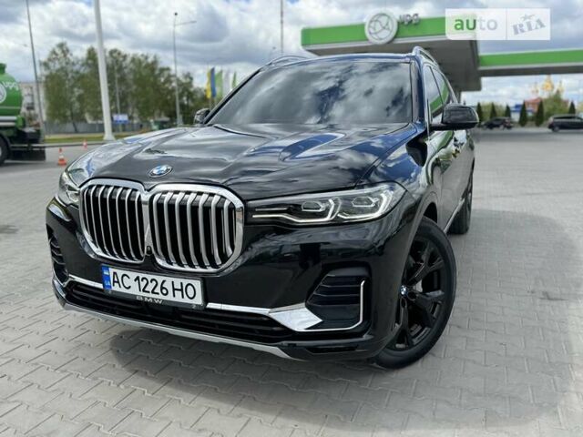 Черный БМВ X7, объемом двигателя 3 л и пробегом 107 тыс. км за 61900 $, фото 3 на Automoto.ua