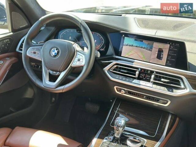 Черный БМВ X7, объемом двигателя 2.99 л и пробегом 40 тыс. км за 87999 $, фото 37 на Automoto.ua