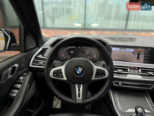 Черный БМВ X7, объемом двигателя 3 л и пробегом 115 тыс. км за 58000 $, фото 31 на Automoto.ua