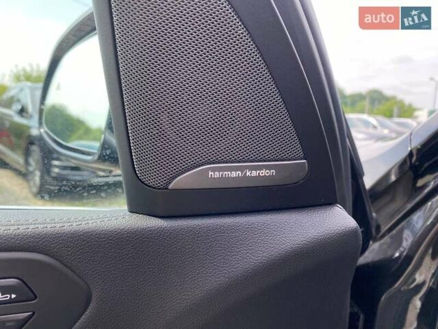 Черный БМВ X7, объемом двигателя 3 л и пробегом 37 тыс. км за 57900 $, фото 14 на Automoto.ua