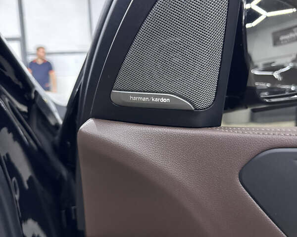 Чорний БМВ X7, об'ємом двигуна 3 л та пробігом 148 тис. км за 53900 $, фото 16 на Automoto.ua