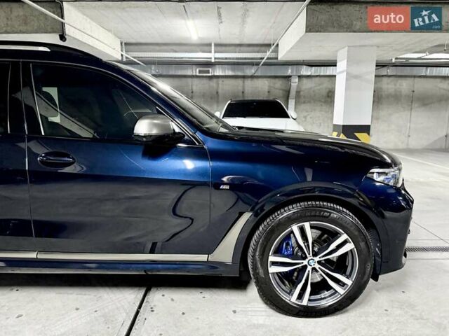 Чорний БМВ X7, об'ємом двигуна 2.99 л та пробігом 115 тис. км за 73000 $, фото 16 на Automoto.ua