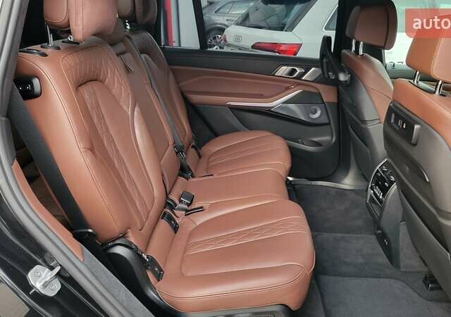 Черный БМВ X7, объемом двигателя 2.99 л и пробегом 108 тыс. км за 72000 $, фото 32 на Automoto.ua