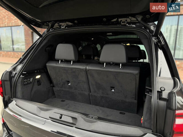 Черный БМВ X7, объемом двигателя 3 л и пробегом 115 тыс. км за 58000 $, фото 41 на Automoto.ua