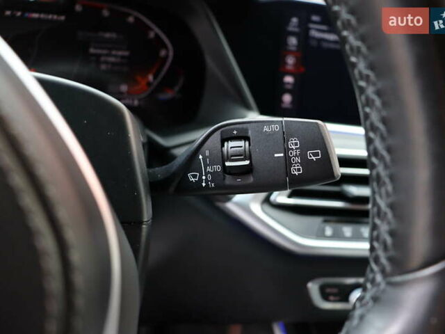 Черный БМВ X7, объемом двигателя 3 л и пробегом 115 тыс. км за 77900 $, фото 26 на Automoto.ua