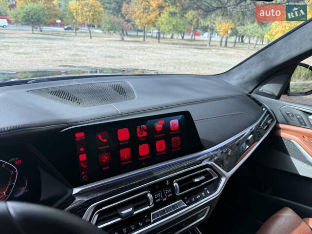 Черный БМВ X7, объемом двигателя 3 л и пробегом 95 тыс. км за 69000 $, фото 34 на Automoto.ua