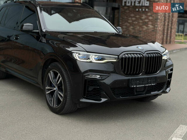 Черный БМВ X7, объемом двигателя 3 л и пробегом 115 тыс. км за 58000 $, фото 2 на Automoto.ua