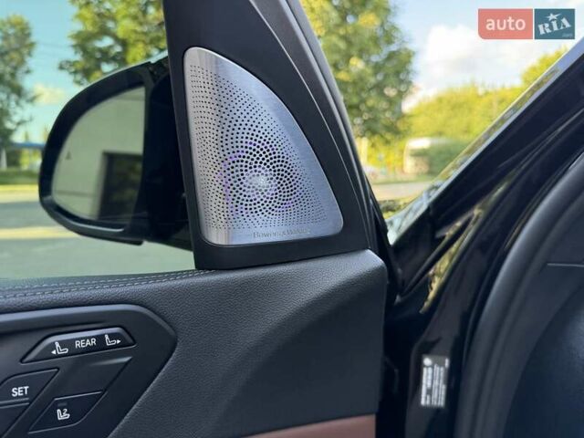 Черный БМВ X7, объемом двигателя 3 л и пробегом 59 тыс. км за 74900 $, фото 33 на Automoto.ua