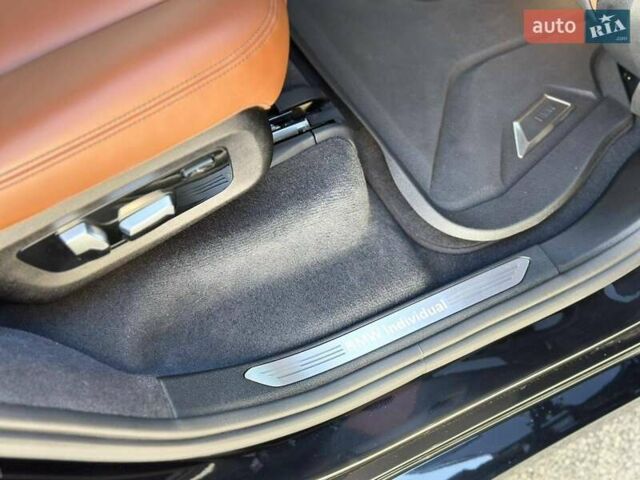 Черный БМВ X7, объемом двигателя 2.99 л и пробегом 40 тыс. км за 87999 $, фото 34 на Automoto.ua